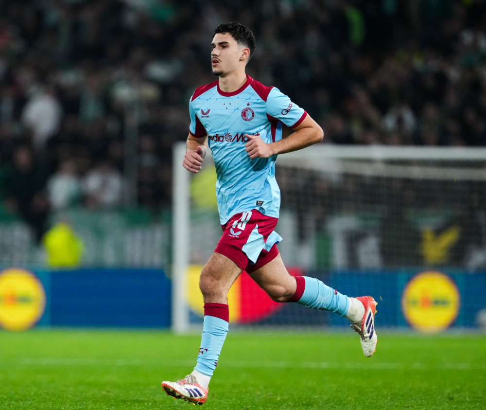 开云体育中国官网-埃因霍温迎荷甲关键赛，赛前篮板制胜，目标明确，心理建设被强调的简单介绍