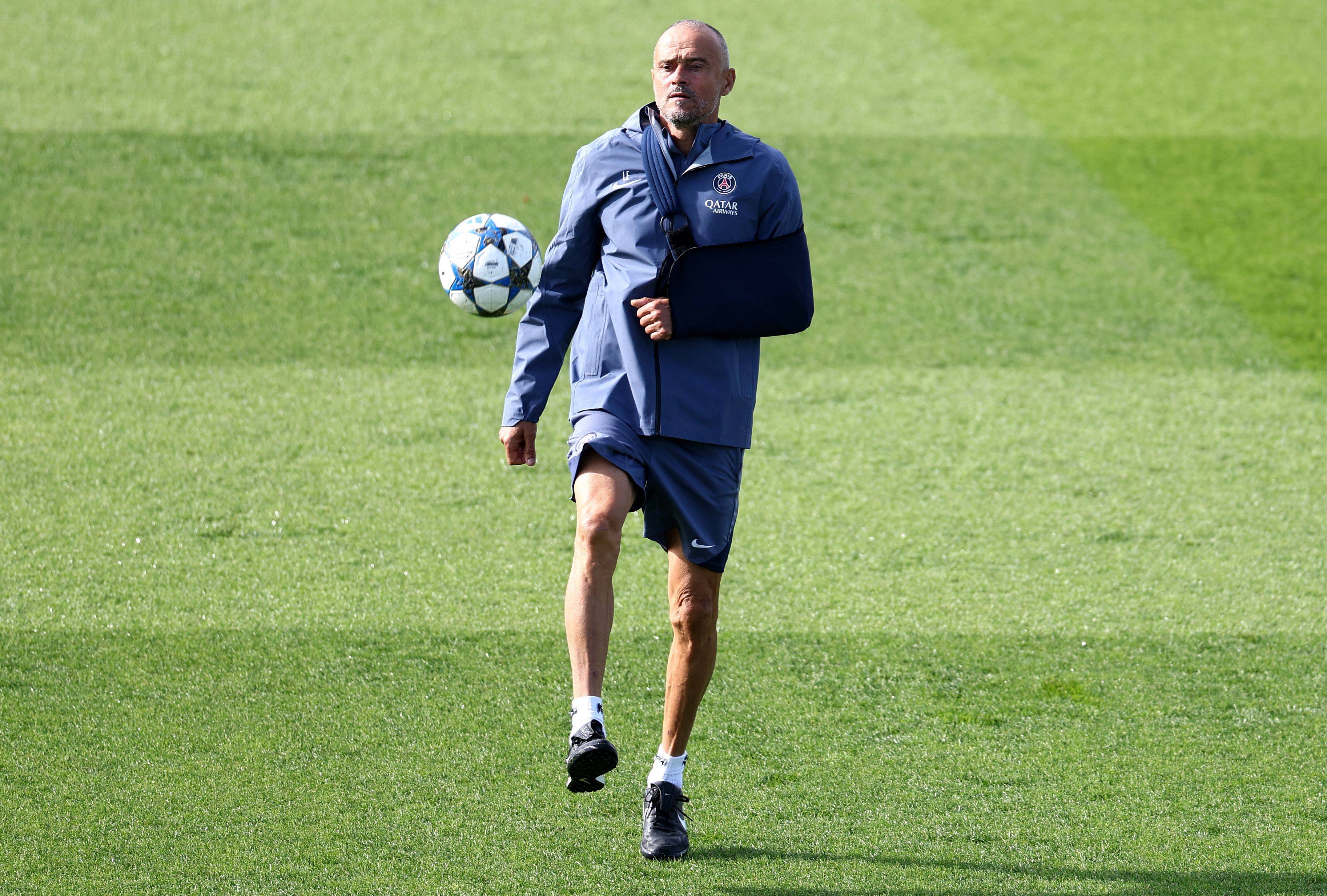 开云体育官网-关于巴黎圣日耳曼发布备战花絮，关键时刻再遭质疑，欧冠任务艰巨，细节决定成败的信息